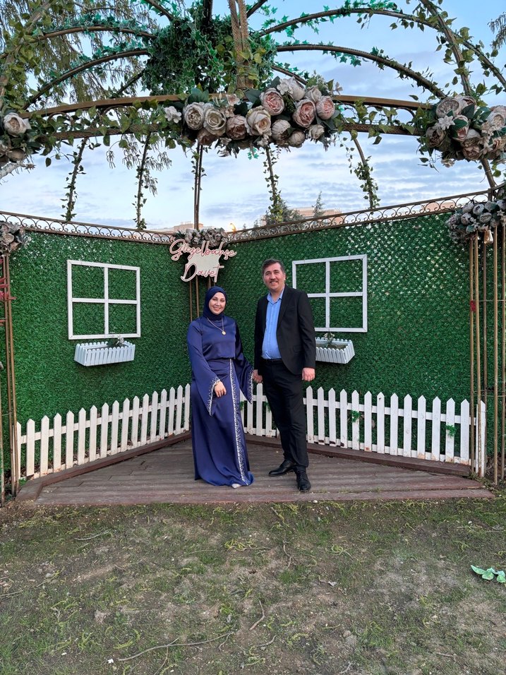 Nakışlı Lacivert Drapeli Uzun Abiye Elbise - Görsel 2