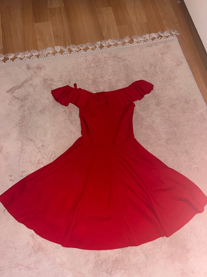 Kırmızı Fırfırlı Mini Abiye Elbise - Görsel 3