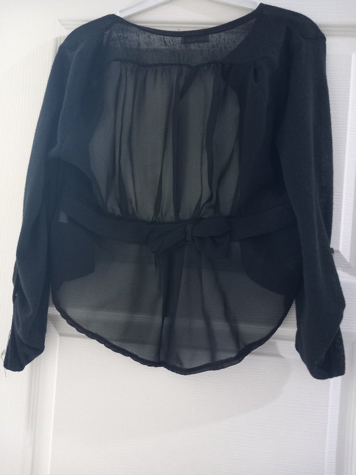 Kız Çocuk Siyah Düğmeli Bolero - Görsel 4