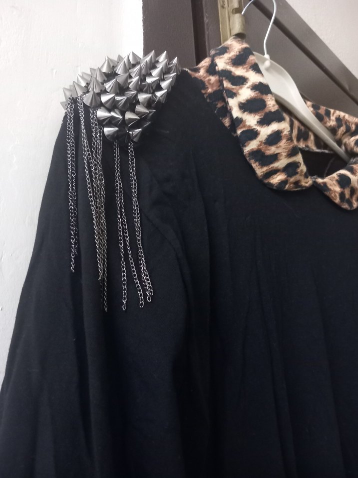Uzun Siyah Gotik Elbise Leopar Desenli - Görsel 5
