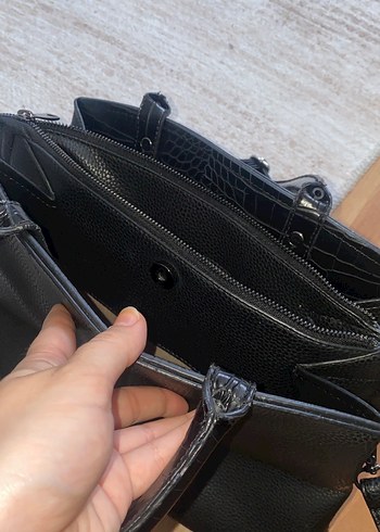 Derimod Fermuarlı Gözlü Kadın Çanta - Görsel 3