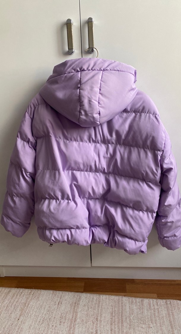 Lila Kısa Şişme Mont - Görsel 3