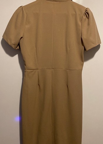 Toprak Rengi Minimalist Ofis Elbisesi - Görsel 4