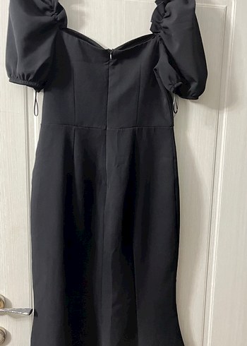 V Yaka Siyah Midi Gotik Elbise - Görsel 2