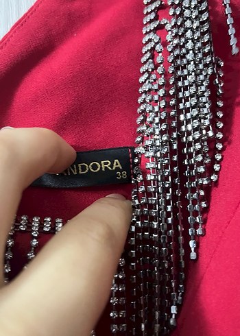 Kırmızı V Yakalı Uzun Drapeli Abiye Elbise - Görsel 3