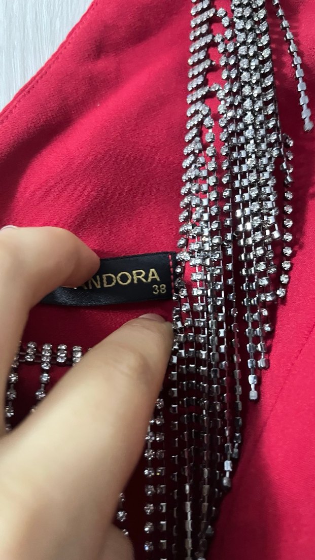 Kırmızı V Yakalı Uzun Drapeli Abiye Elbise - Görsel 3