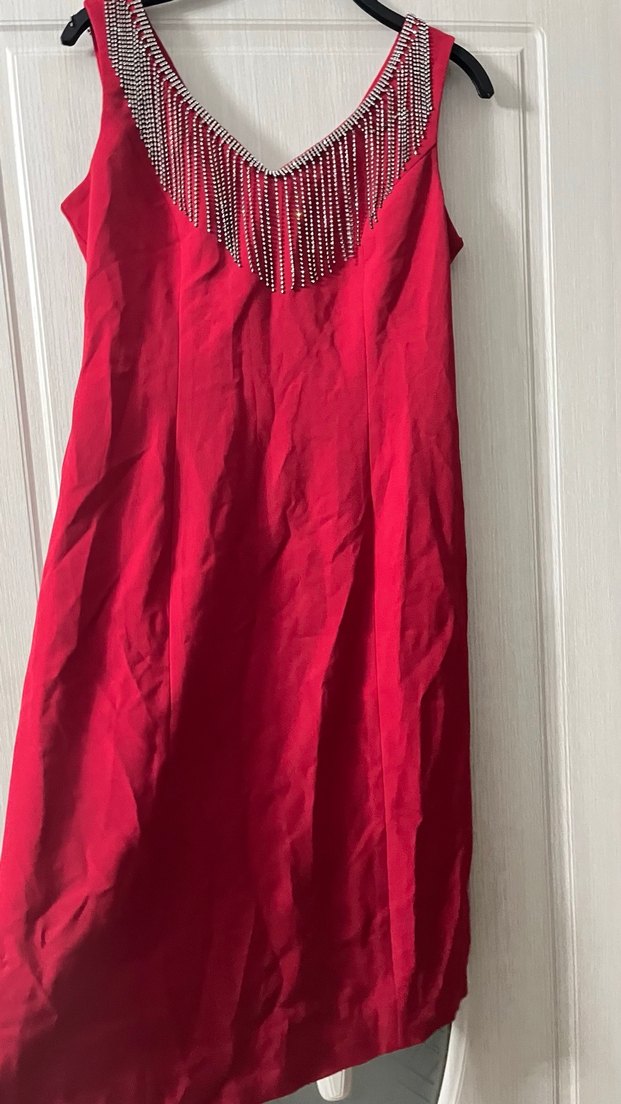 Kırmızı V Yakalı Uzun Drapeli Abiye Elbise - Görsel 2