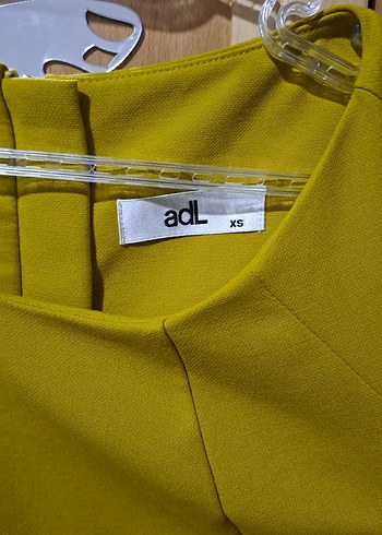 ADL Sarı Midi Kolsuz Drapeli Kadın Elbise - Görsel 3