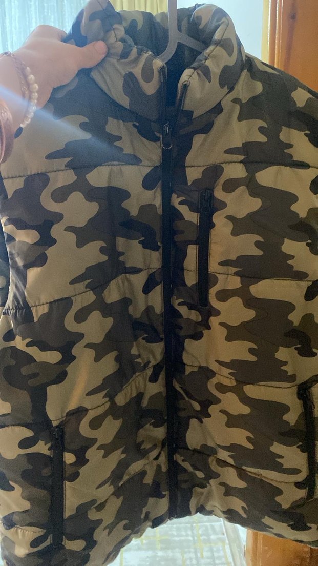 Erkek  Kamuflaj Desenli Kapüşonlu Yelek - Görsel 2