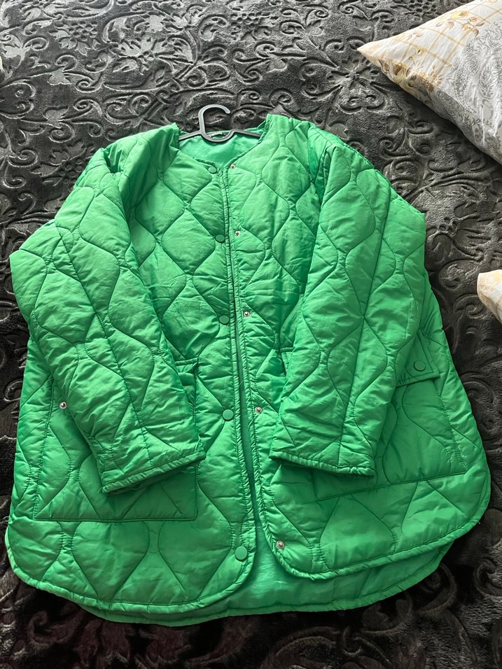 Yeşil Düğmeli Midi Ceket - Görsel 2