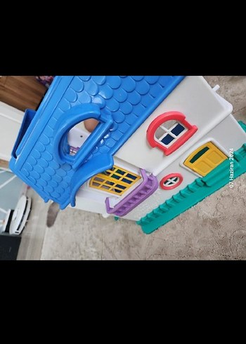 Renkli Plastik Oyuncak Ev - Görsel 4