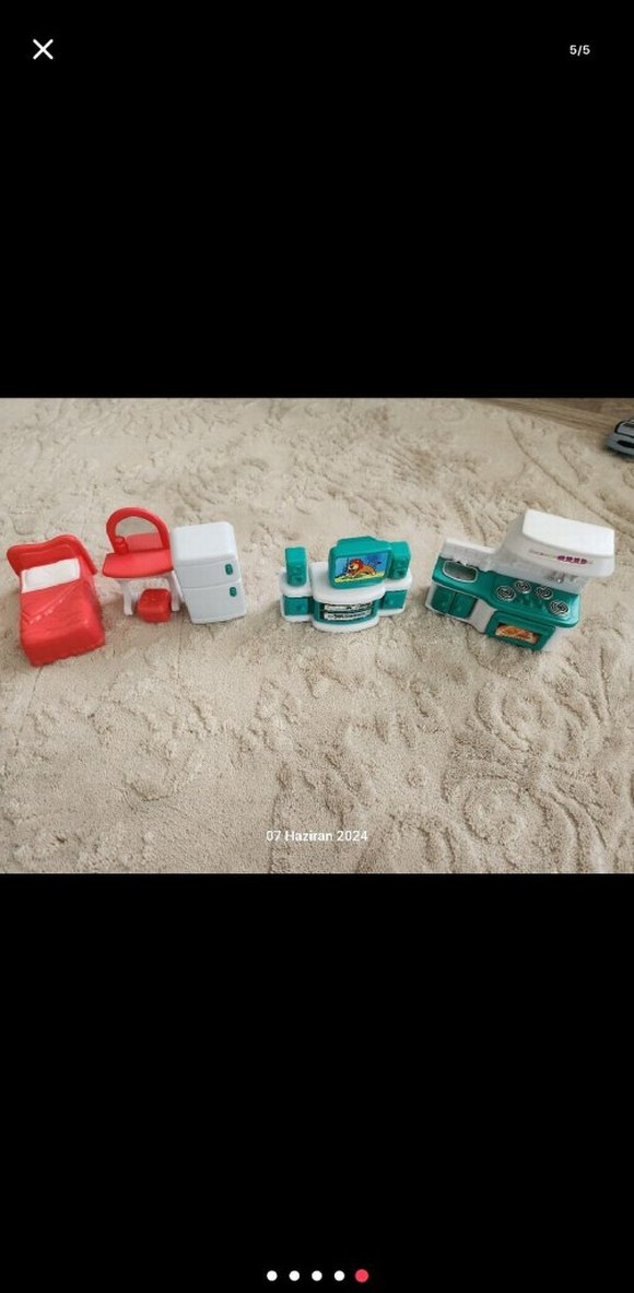 Renkli Plastik Oyuncak Ev - Görsel 3