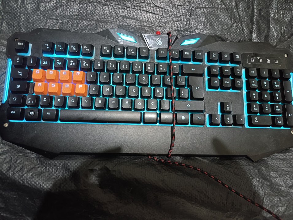 A4 Tech Bloody B328 Klavye - Görsel 2