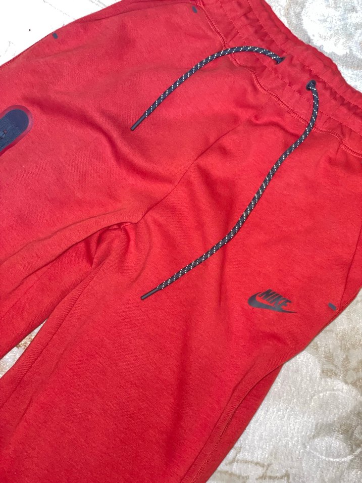 Nike kırmızı paçaları lastikli eşofman altı - Görsel 2