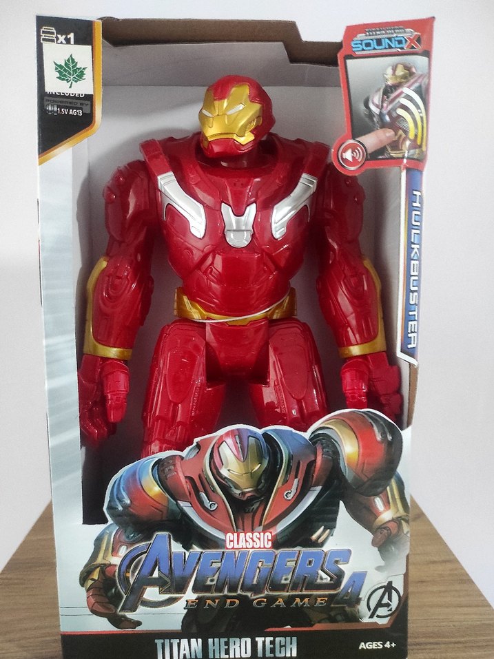 Kırmızı Renkli Süper Kahraman Figürü - Görsel 5