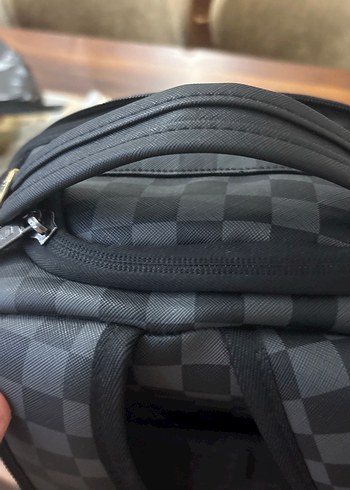 Siyah Gri Kareli Deri Kadın Sırt Çantası - Görsel 5