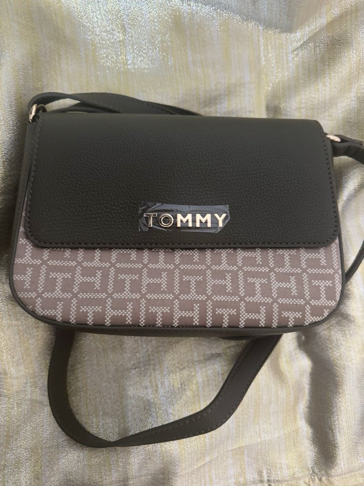 Tommy Kadın Deri Çapraz Çanta - Görsel 2