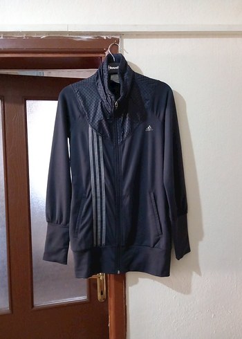 Kemerli Siyah Yüksek Yakalı Kadın Ceketi - Görsel 3