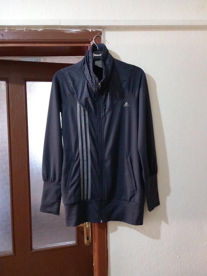 Kemerli Siyah Yüksek Yakalı Kadın Ceketi - Görsel 3