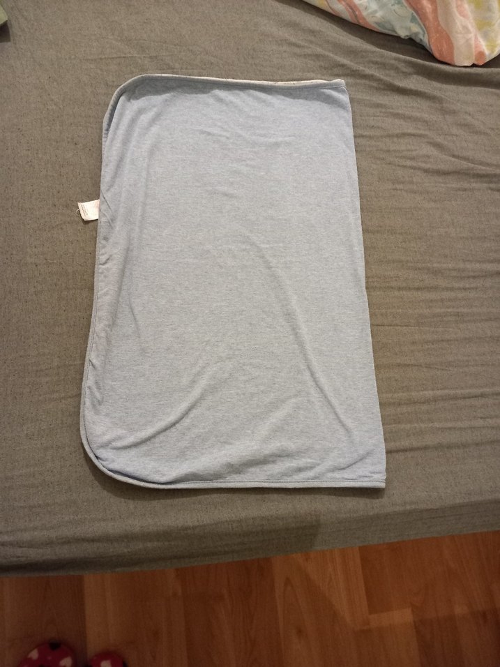 Gri Desenli Çocuk Battaniyesi - Görsel 2