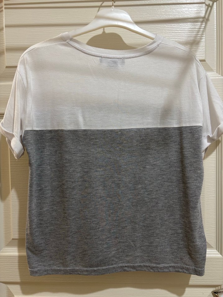 Çizgili Gri Kadın Tişört - Görsel 3