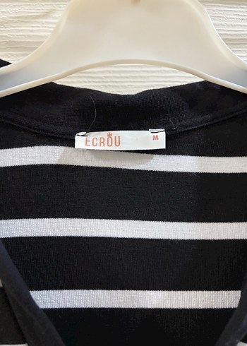 Siyah Beyaz Çizgili V Yaka Midi Elbise - Görsel 3