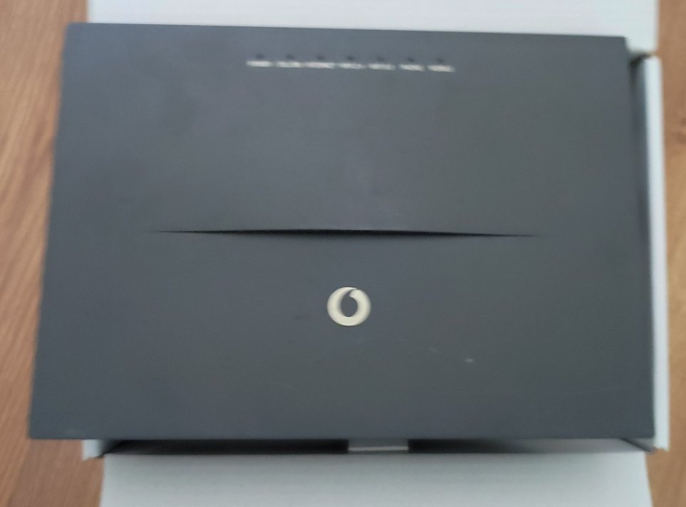 Vodafone H300s Siyah Modem - Görsel 3