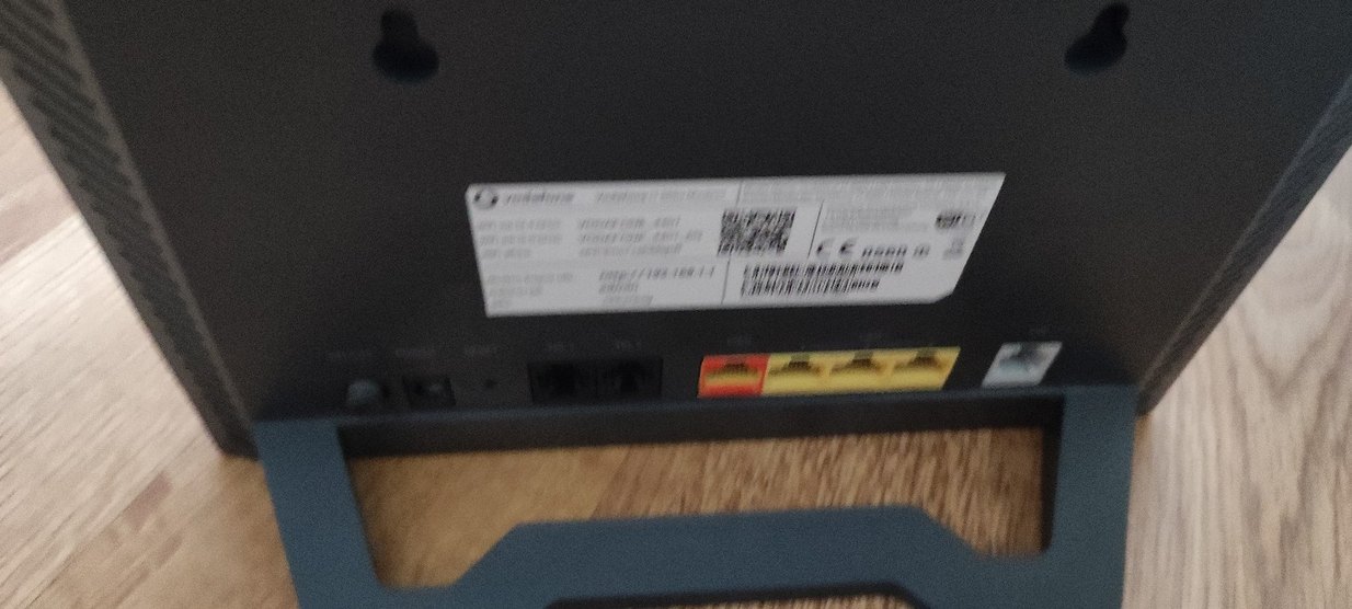 Vodafone H300s Siyah Modem - Görsel 5