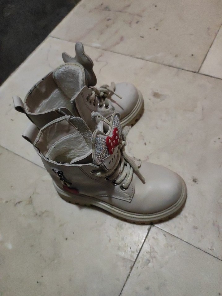 Kız Çocuk Beyaz Bağcıklı Bot - Görsel 5