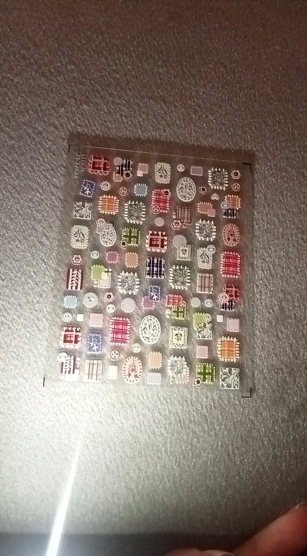 Çok Renkli Tırnak Süsü Seti - Görsel 3