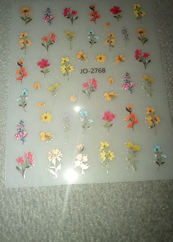 Çiçek Desenli Çok Renkli Tırnak Süsü - Görsel 3