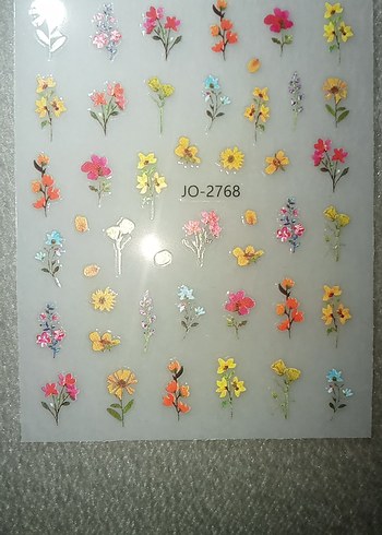 Çiçek Desenli Çok Renkli Tırnak Süsü - Görsel 2