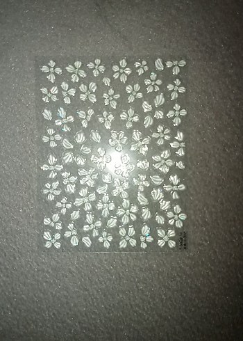 Beyaz Çiçek Desenli El Sanatları Süslemeleri - Görsel 2