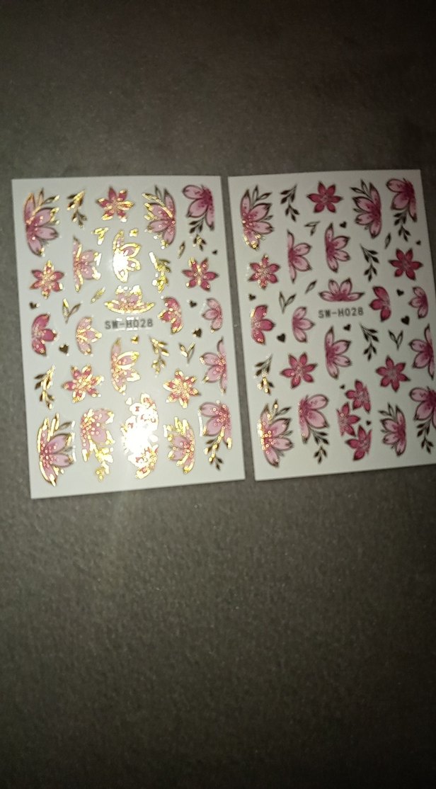 2Pembe Çiçek Desenli Tırnak Süslemeleri - Görsel 2