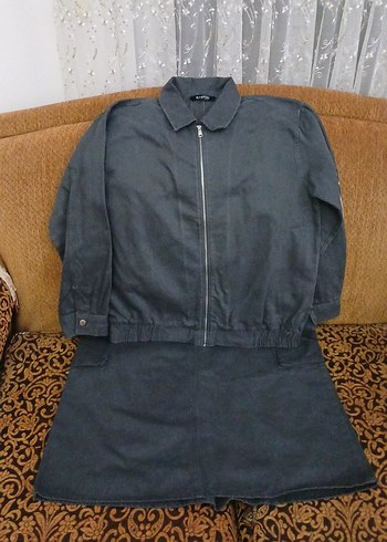 Gri Uzun Kollu Bol Kesim Denim Ceket+kargo cepli etek takım