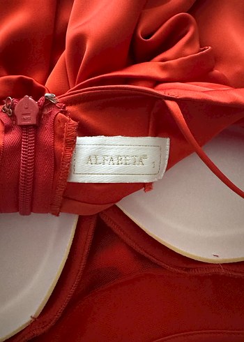 Uzun Drapeli Straplez Abiye Elbise - Görsel 3