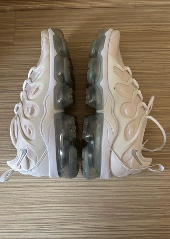 Beyaz Elastik Bağcıklı  Spor Ayakkabı - Görsel 2