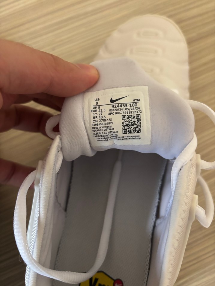 Beyaz Elastik Bağcıklı  Spor Ayakkabı - Görsel 3