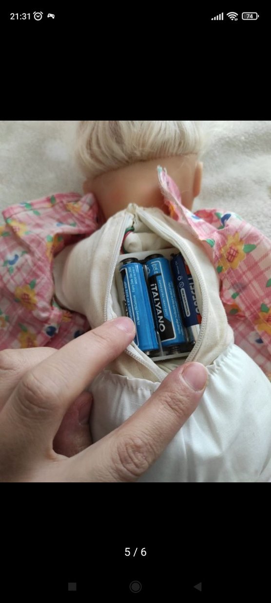 oyuncak bebek eline ayağına basınca konuşuyor - Görsel 5