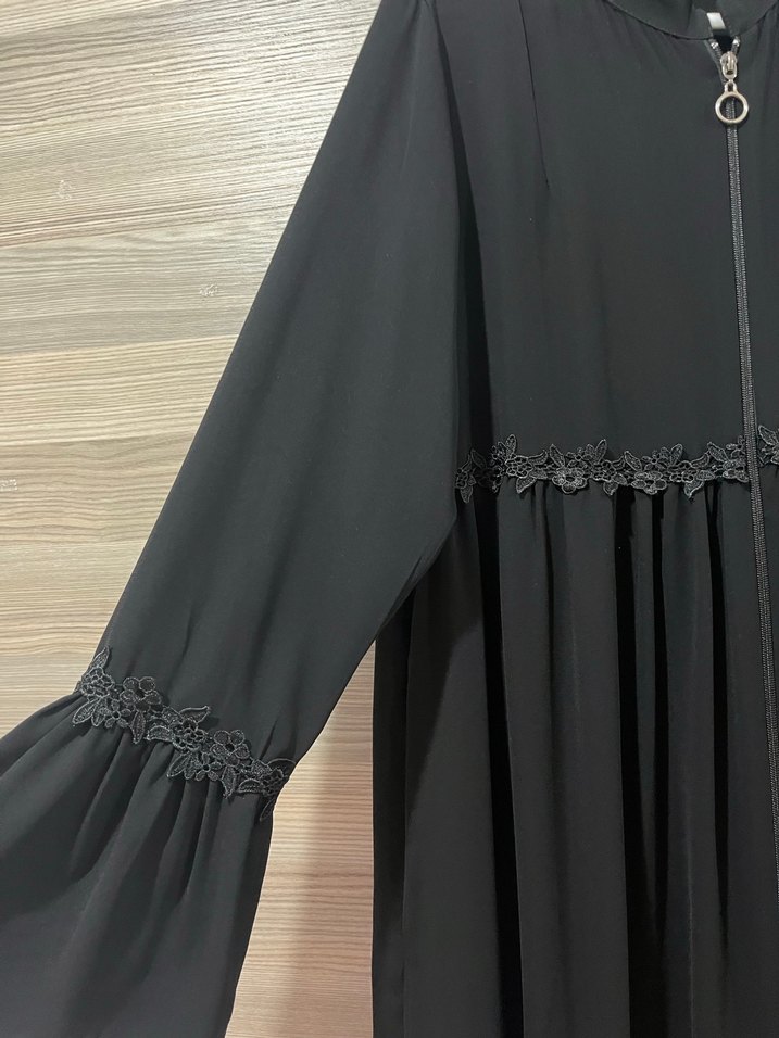 Nakış Detaylı Siyah Uzun Goth Elbise - Görsel 3