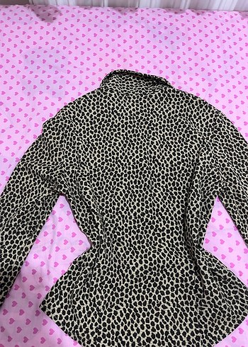 Düğmeli Leopar Desenli Kadın Gömlek - Görsel 3