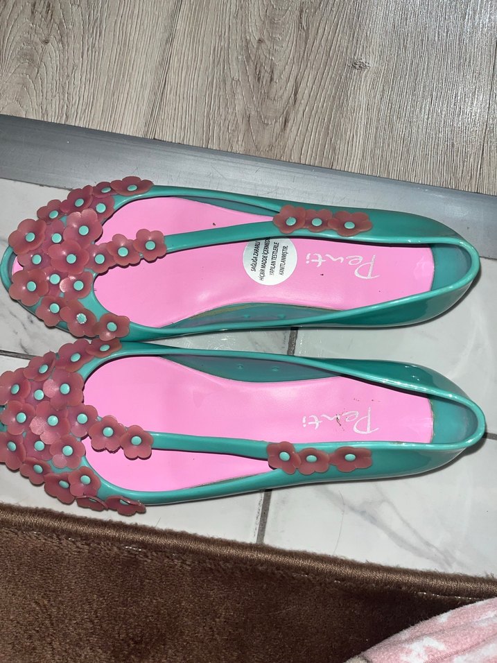 Çiçek Detaylı deniz ayakkabısı - Görsel 2