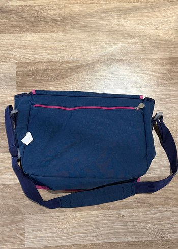 Benetton çanta orijinal - Görsel 3