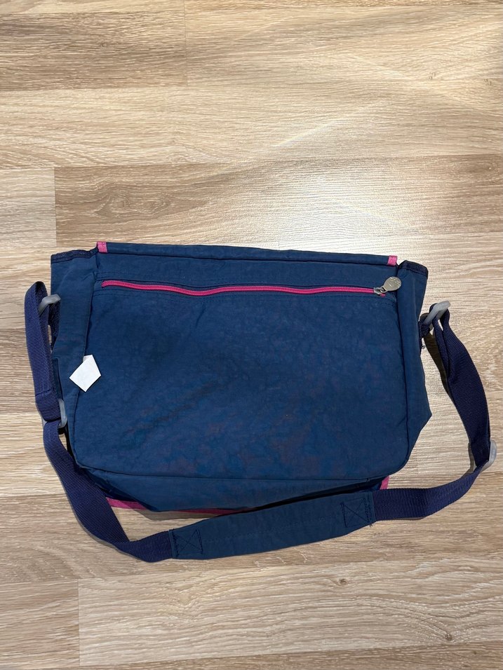 Benetton çanta orijinal - Görsel 3