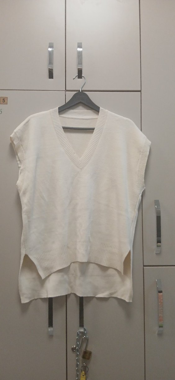 Kadın V Yaka Beyaz Triko Süveter - Görsel 3