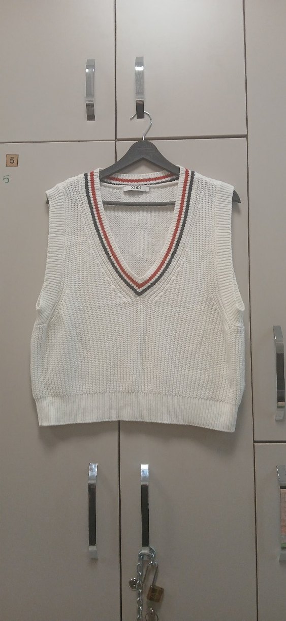 V Yaka Triko Kadın Süveter - Görsel 2