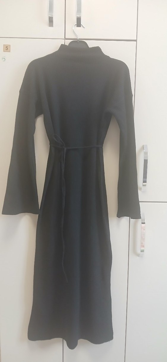 Uzun Kollu Siyah Kadın Elbise - Görsel 3