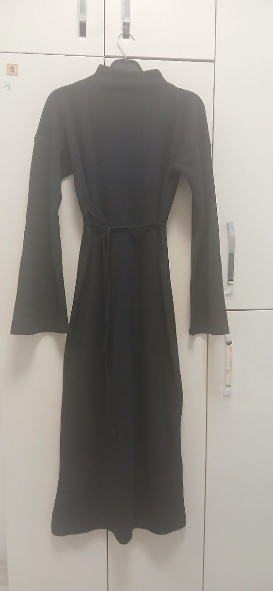 Uzun Kollu Siyah Kadın Elbise - Görsel 2