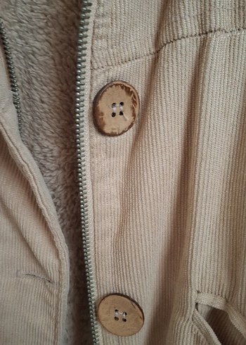Bej Kadın Kadife Düğmeli Kısa Ceket - Görsel 2