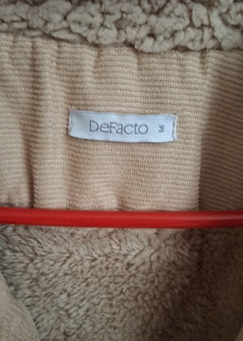 Bej Kadın Kadife Düğmeli Kısa Ceket - Görsel 4